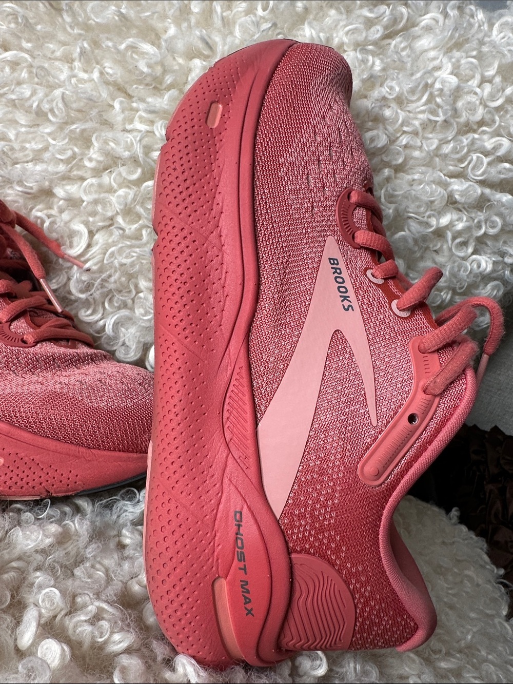Brooks Women's Athletic Shoes in Coral - Picture 12 of 16